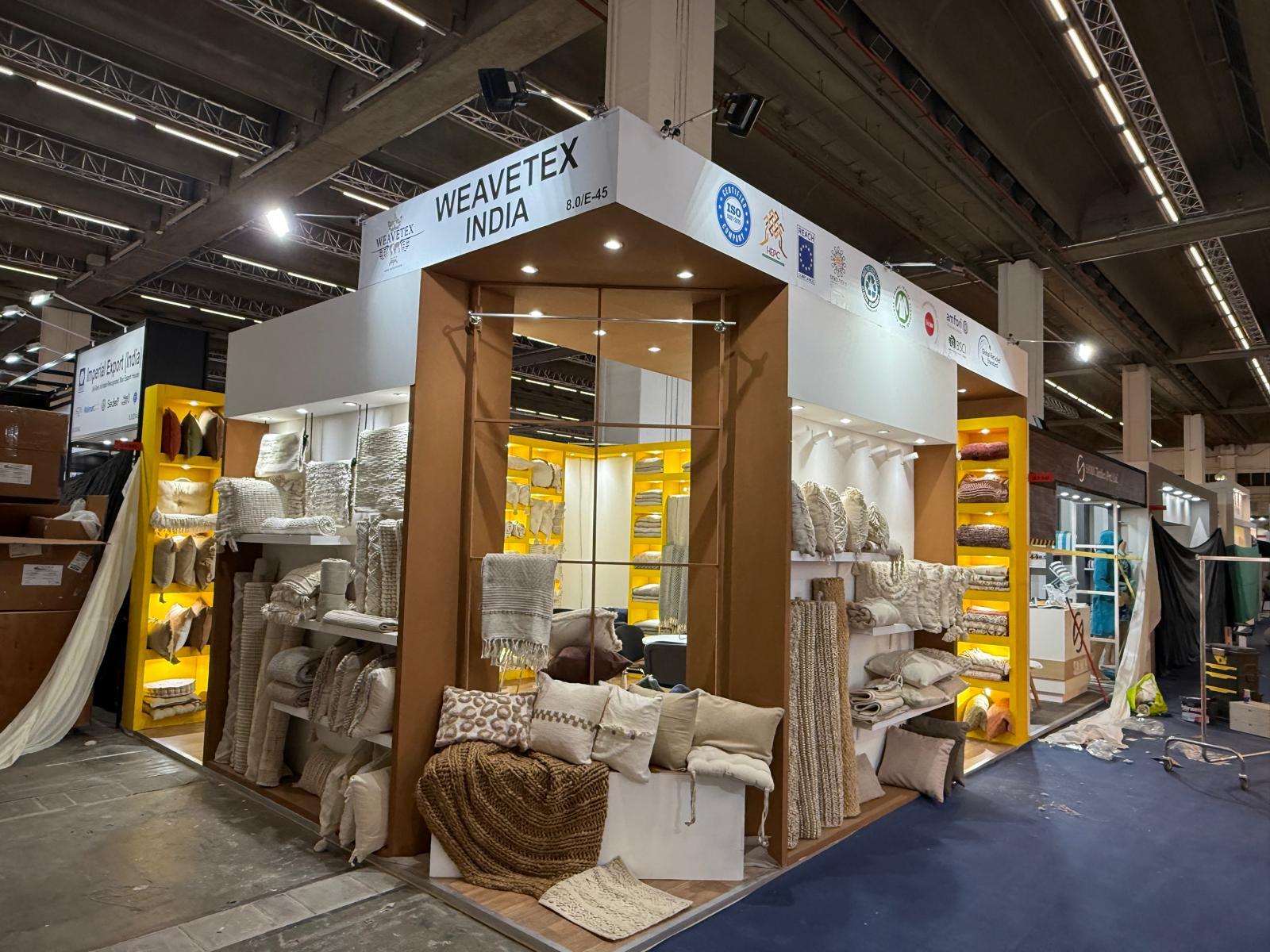 Custom Stalls